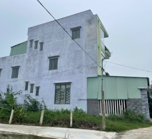 Quyền sử dụng đất có diện tích 156,3 m2 và tài sản gắn liền trên đất tại thửa đất số: 656, tờ bản đồ số: 05 có địa chỉ thôn Thi Thại, xã Duy Thành, huyện Duy Xuyên, tỉnh Quảng Nam Lần 4